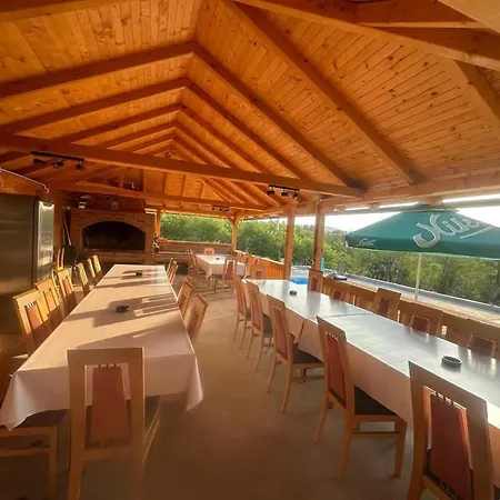 Vikendica Elenda Banja Luka Лакташи